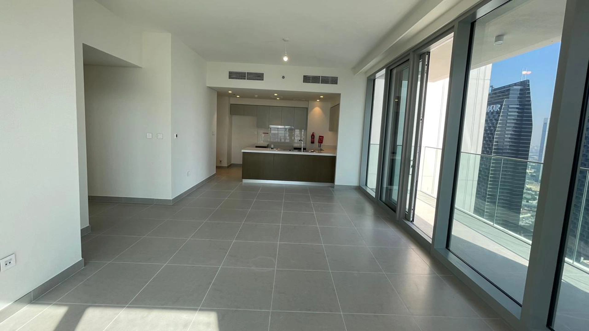 3 BR Apartment For Sale in Downtown Dubai